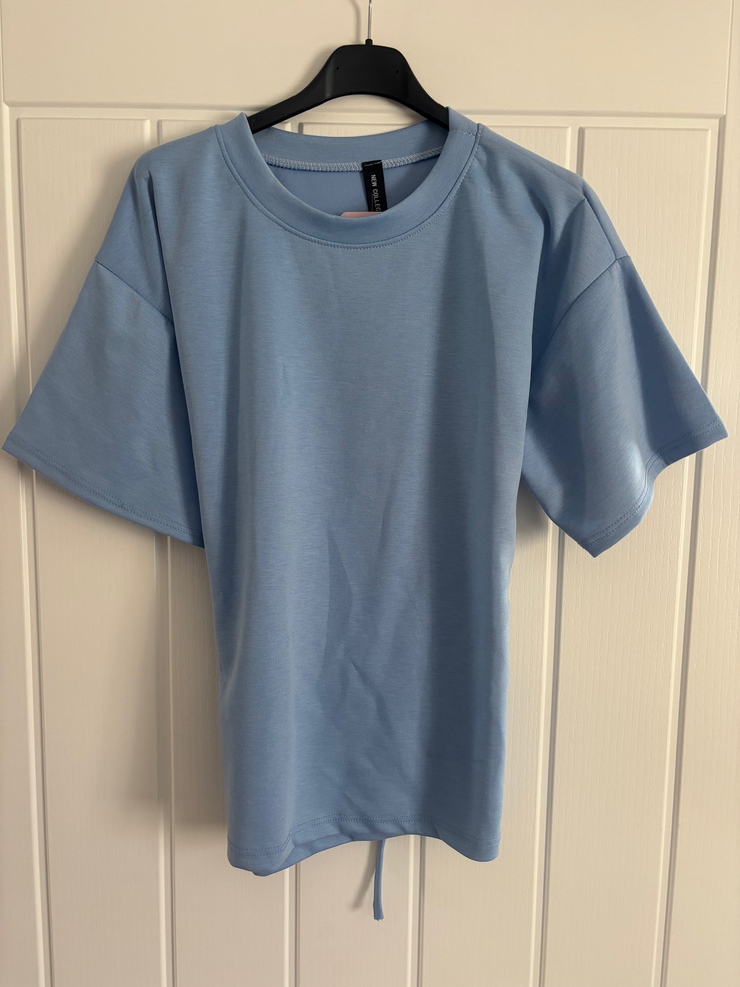 Tie Back Design T-shirt