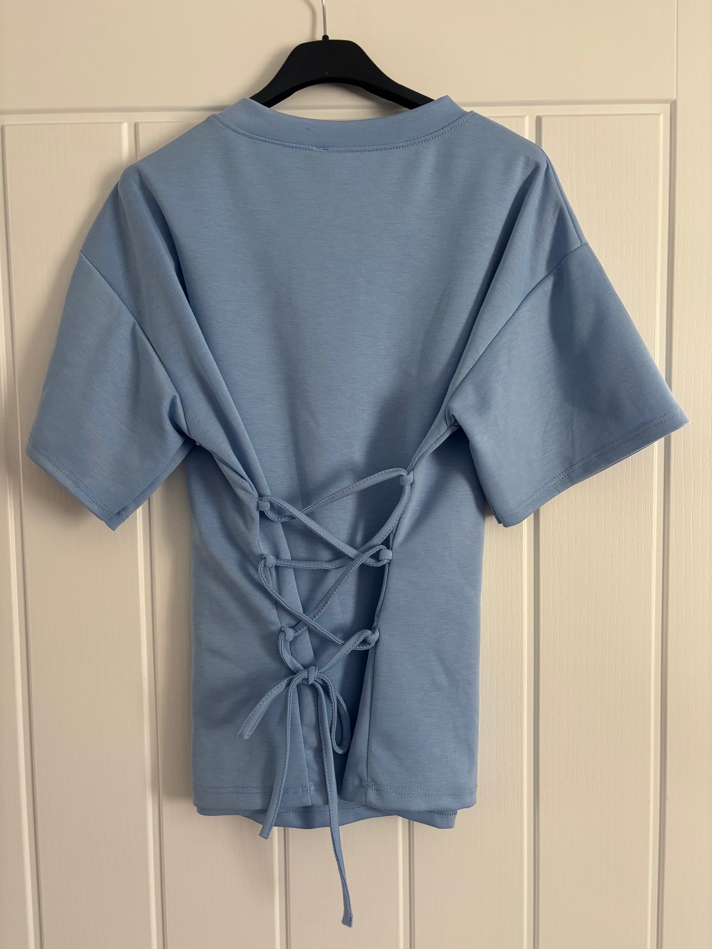 Tie Back Design T-shirt
