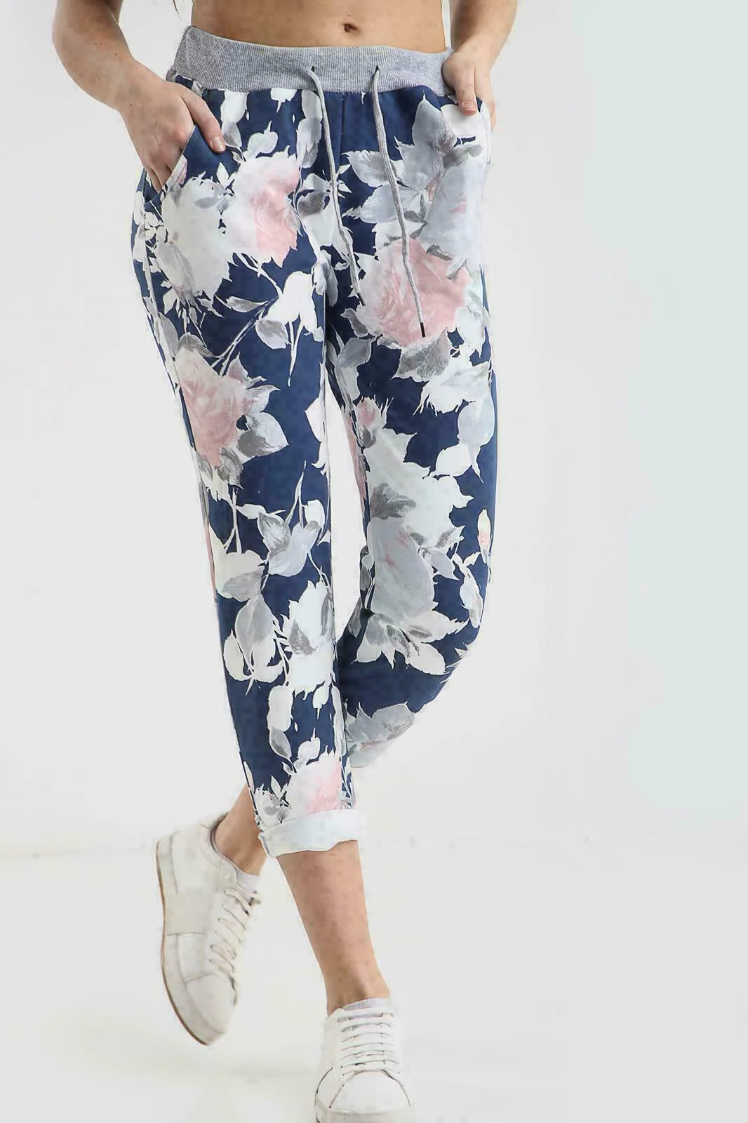 3/4 magic trousers - lots of designs