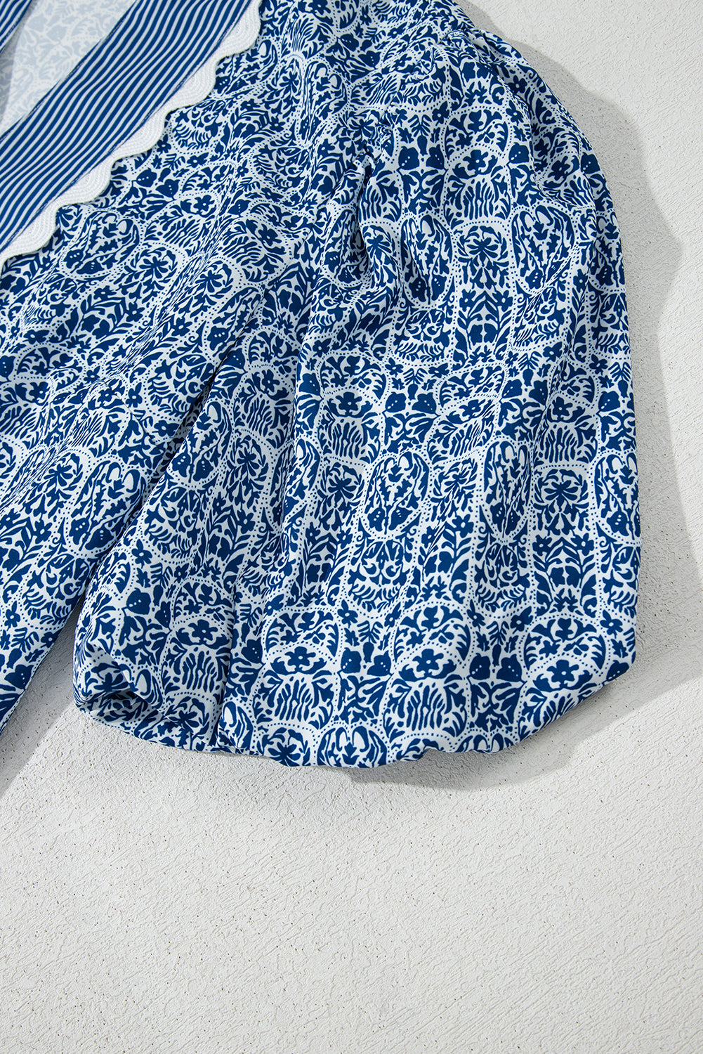 Blue Floral Striped Print Contrast Puff Sleeve Top